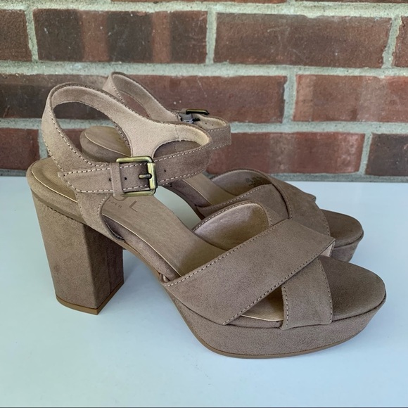 Soul Naturalizer Aries Brown Open Toe Block Heel Platform Sandals US size 9.5 M - Picture 1 of 9